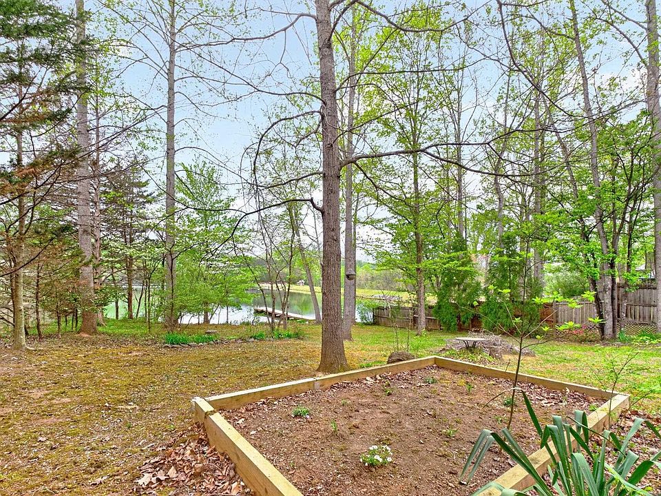 40th image of 101 Greene Acres Rd N