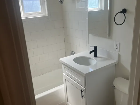 2168 Placentia Ave, Costa Mesa, CA 92627