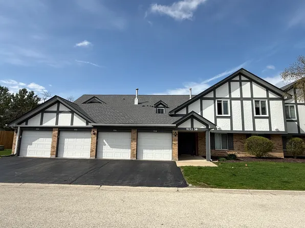 9158 Sandpiper Ct #40, Orland Park, IL 60462