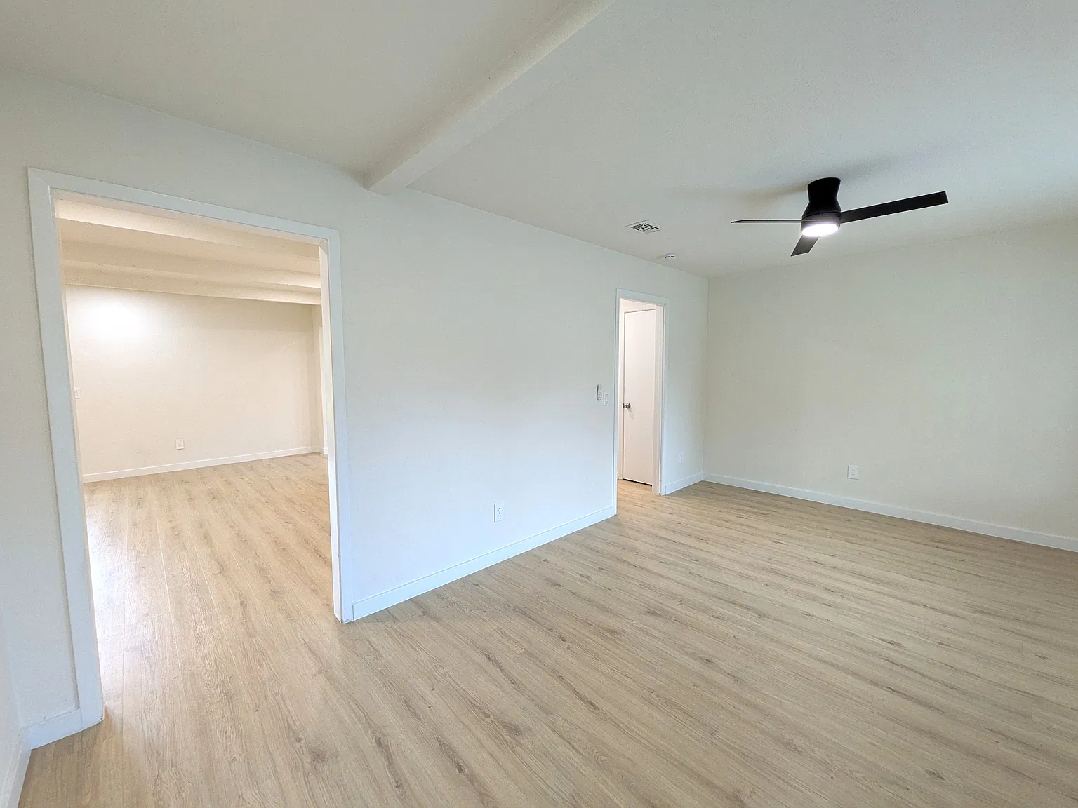 3 bed, 1490 sqft, $2,500 — Photo 2