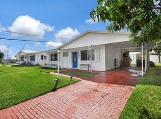2702 NW 52nd Pl, Tamarac, FL 33309