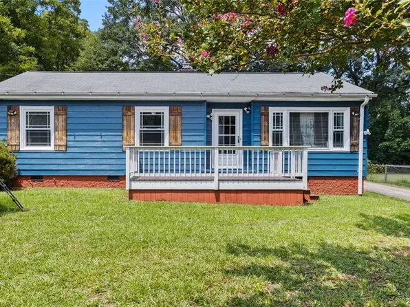 10 Maxie Ave, Greenville, SC 29611