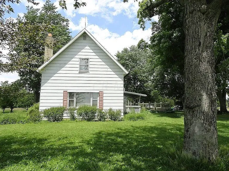 3622 US Highway 42 — Photo 1