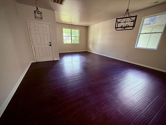 4th image of 2234 Savannah Hills Dr