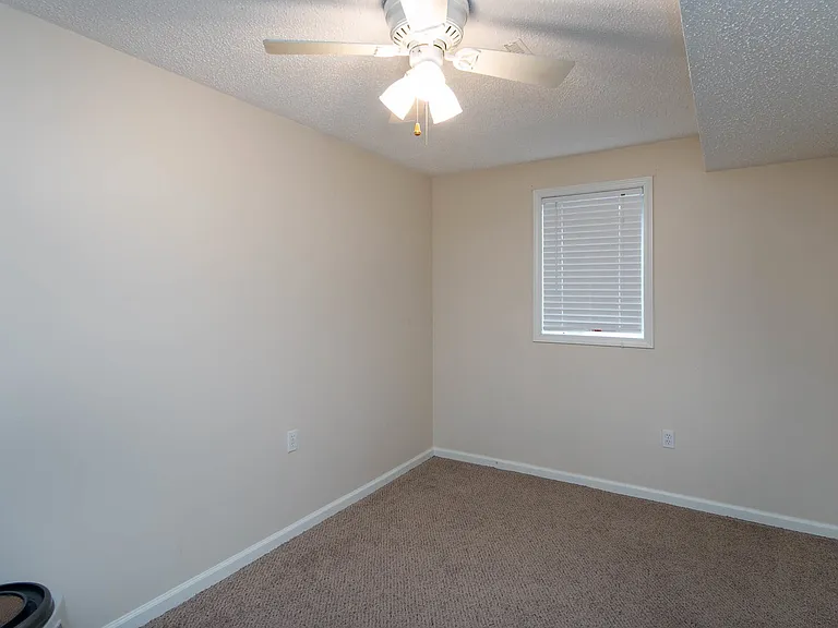 430 Vattier St — Photo 21