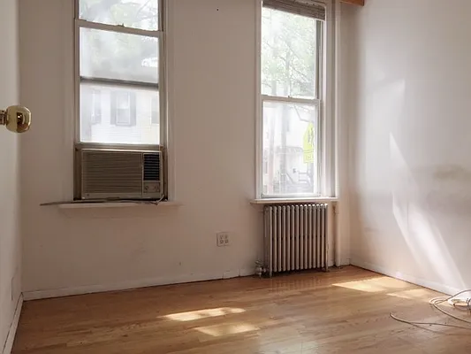 Rented by In Haus LLC | media 15