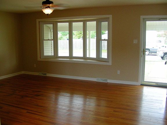 Spacious Living Room