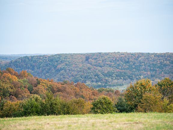 3rd image of 964 County Road 663