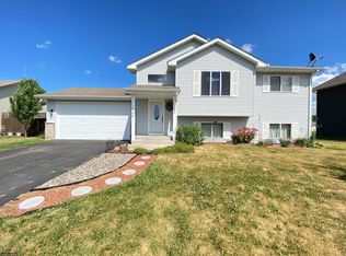 700 Bluebird St, Mora, MN 55051