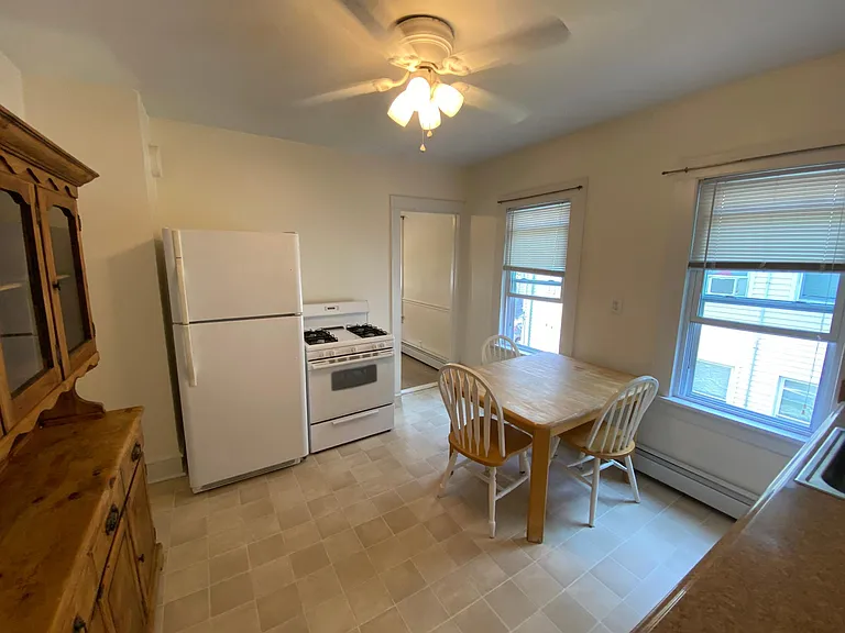 536 Midland St #536 — Photo 12