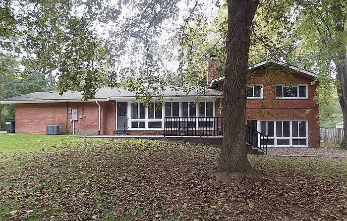 3350 Adams Rd — Photo 4