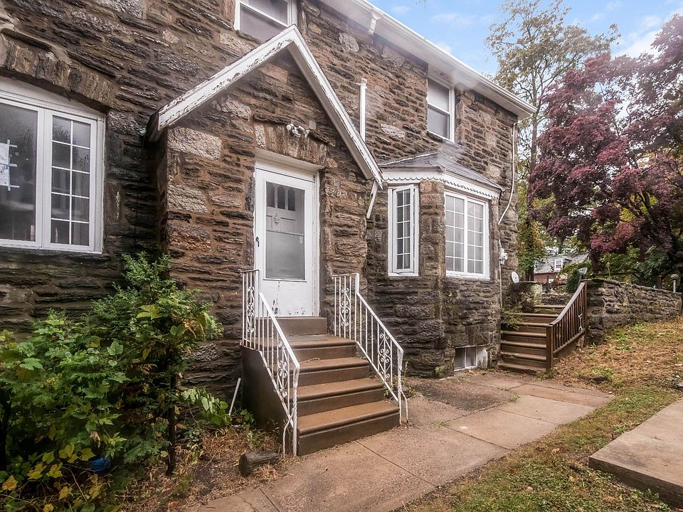 1st image of 1115 W Godfrey Ave