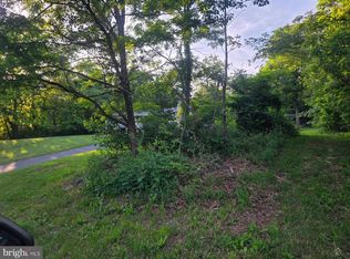 13111 Mentzer Gap Rd, Waynesboro, PA 17268