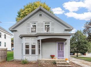 17 Cook St, Douglas, MA 01516