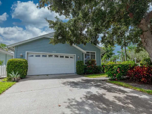 205 Garden Grove Parkway, Vero Beach, FL 32962