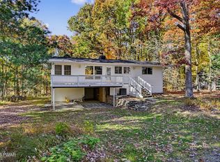 106 Burning Tree Dr, Lords Valley, PA 18428