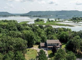 14420 N County Road 24, Wabasha, MN 55981