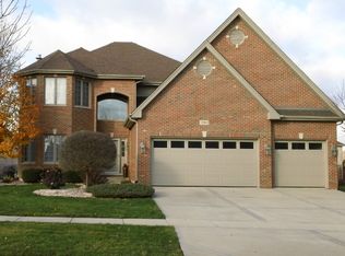 12942 Blue Grass Dr, Lemont, IL 60439