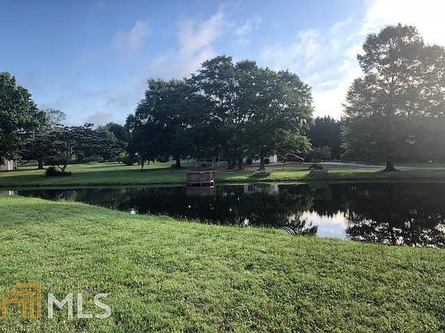 2nd image of 121 Dove Run