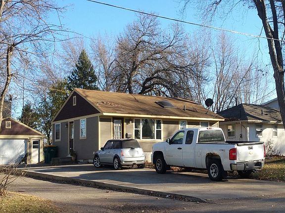 3rd image of 5644 Vera Cruz Ave N