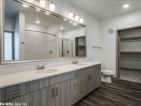 4th image of 10631 Ella Lee Ln #1324