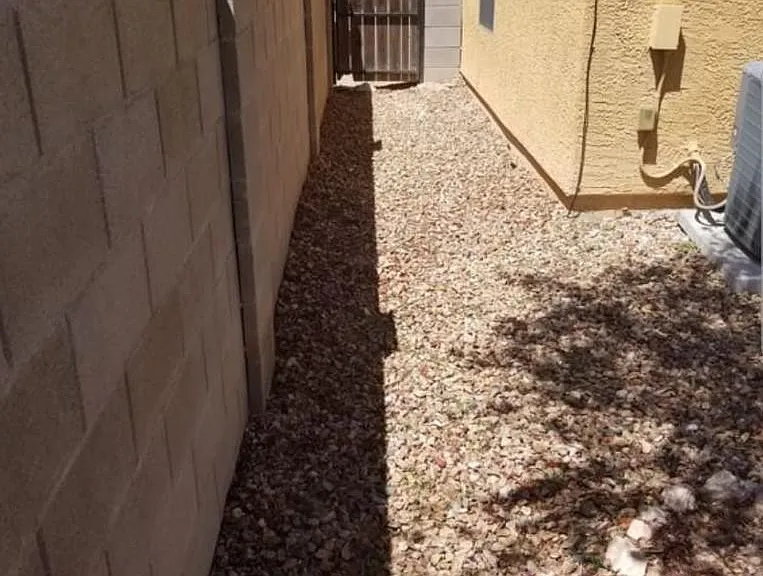 2070 E Calle Gran Desierto — Photo 15