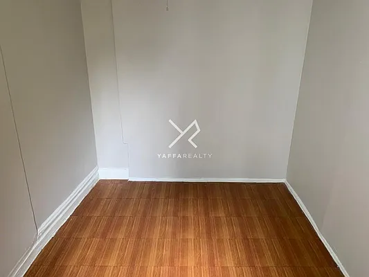 Rented by Yaffa Realty LLC | media 13