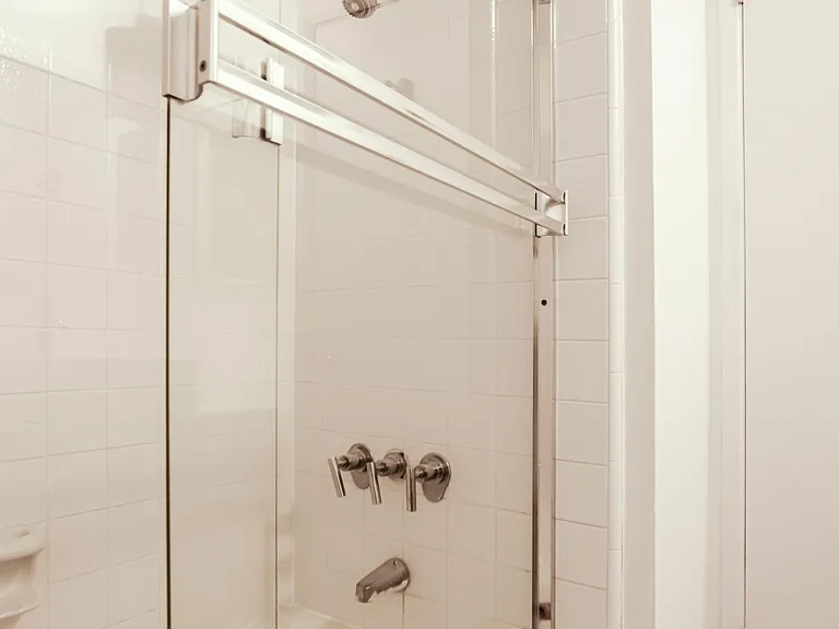2nd bathroom