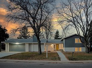 6049 W Roxbury Pl, Littleton, CO 80128