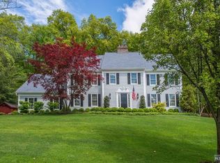 362 Sturbridge Rd, Wyckoff, NJ 07481
