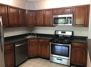 7 Sheffield Ct, North Brunswick, NJ