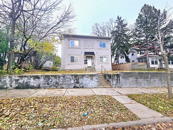 5th image of 2506 Dupont Ave N #3