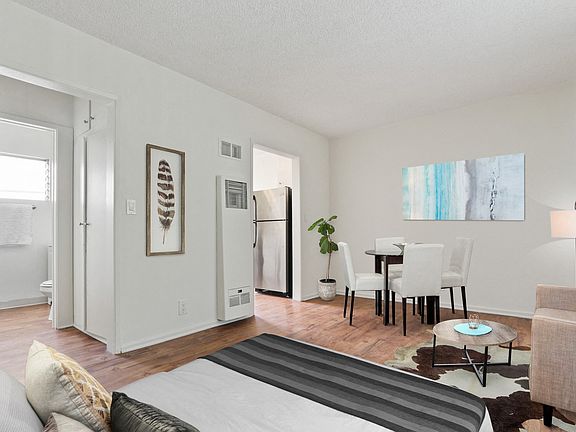 2nd image of 1729 Beloit Ave APT 18