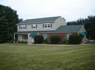 11 Pheasant Rd, Doylestown, PA 18901