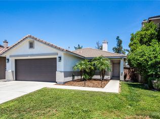 1124 Marigold Dr, Perris, CA 92571