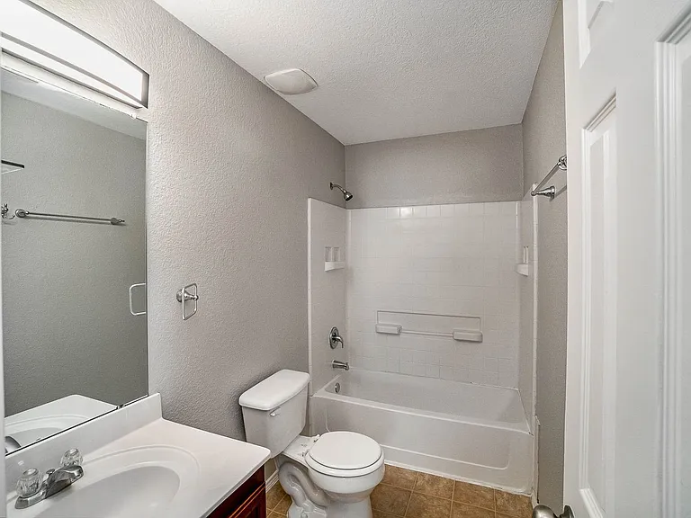 4956 Thorn Hollow Dr — Photo 21