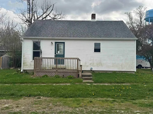 302 E Smith St, Oxford, IN 47971