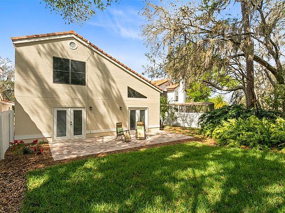 4th image of 1022 Knoll Wood Ct