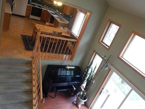 Sunroom looking into Kitchen