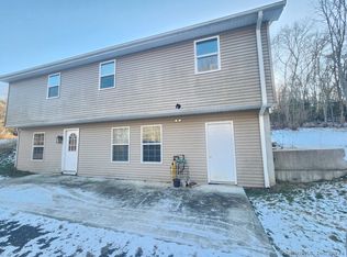 77 Bennett Pond Rd #77B, Canterbury, CT 06331