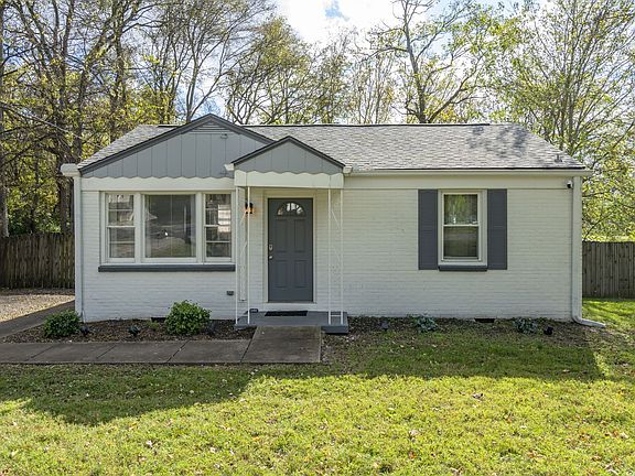 5th image of 225 Hickory Dr