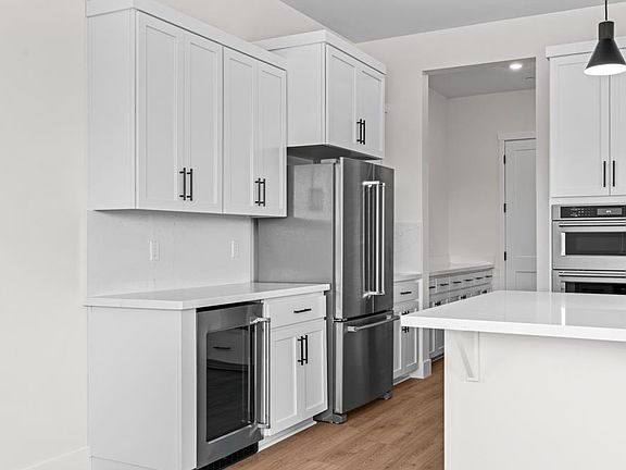 6th image of this home