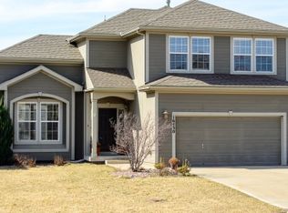 16430 S Ripley St, Olathe, KS 66062