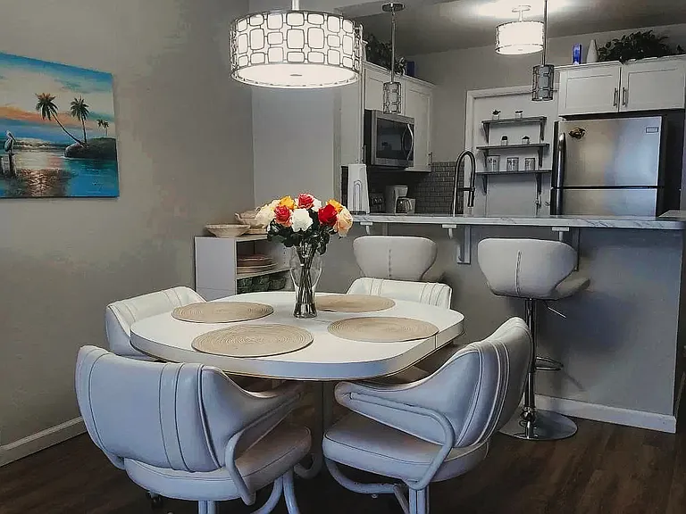 420 SE 2nd Ave #25B — Photo 4