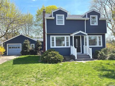 23 Osceola Avenue, Deer Park, NY, 11729