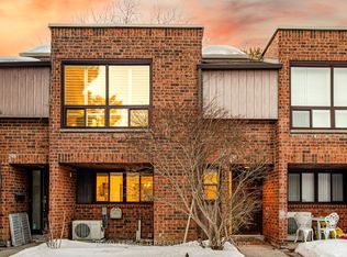 298 Torresdale Ave #4, Toronto, ON M2R3N3