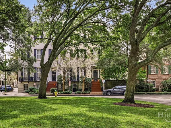 203 W Charlton Street, Savannah, GA 31401