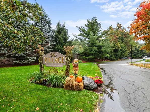 171 Swanton St Unit 16, Winchester, MA 01890