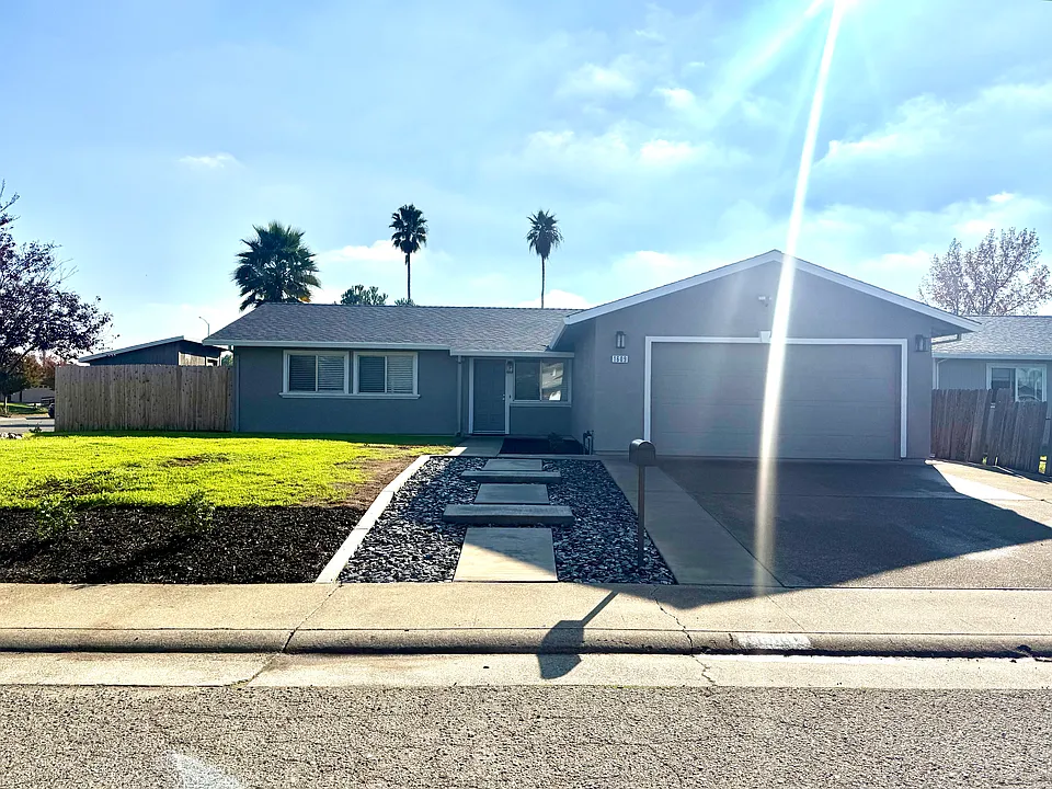 1609 Cheryl Ct