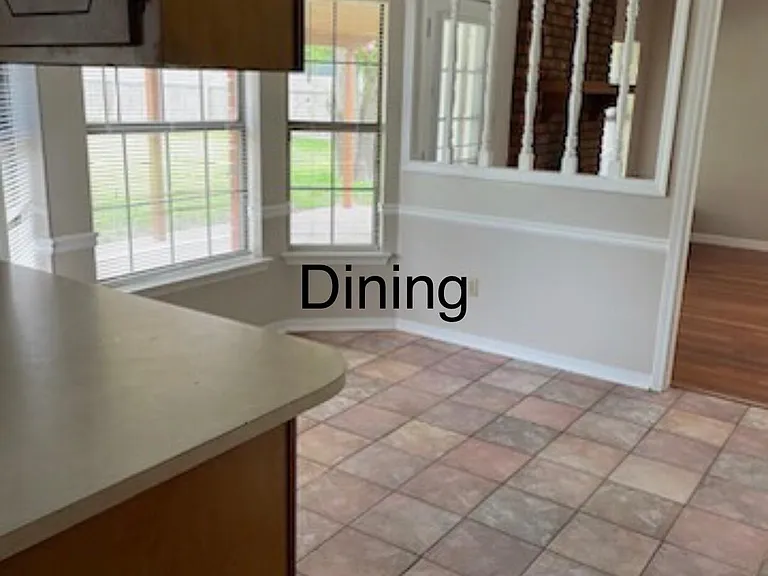 2617 Spruce Cir — Photo 8